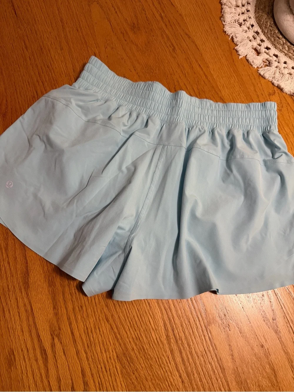 NWOT Lululemon Foam Cloud Shorts size Large